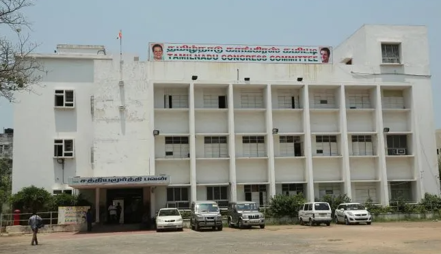 “மாற்றத்தை ஜீரணிக்க முடியாமல் திமுக பழிபோடும் அரசியல் செய்கிறது” - காங்கிரஸ் கடும் சாடல்!